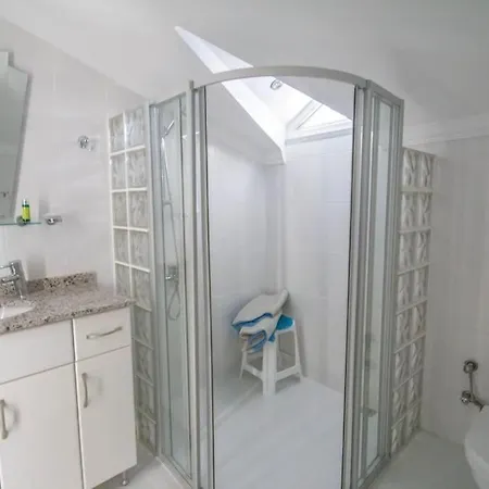 With Fantastic Panoramic Views *